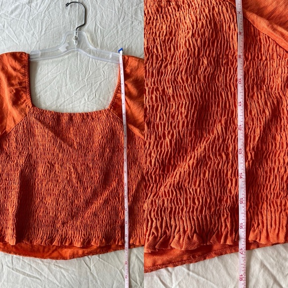 NWOT Paper Crane Rust Orange Puff Sleeve Tie Front Crop Top M - Picture 8 of 10